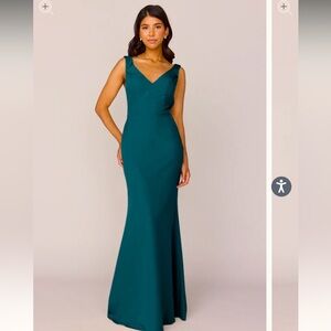 Revelry Dakota Crepe Dress - Emerald Green